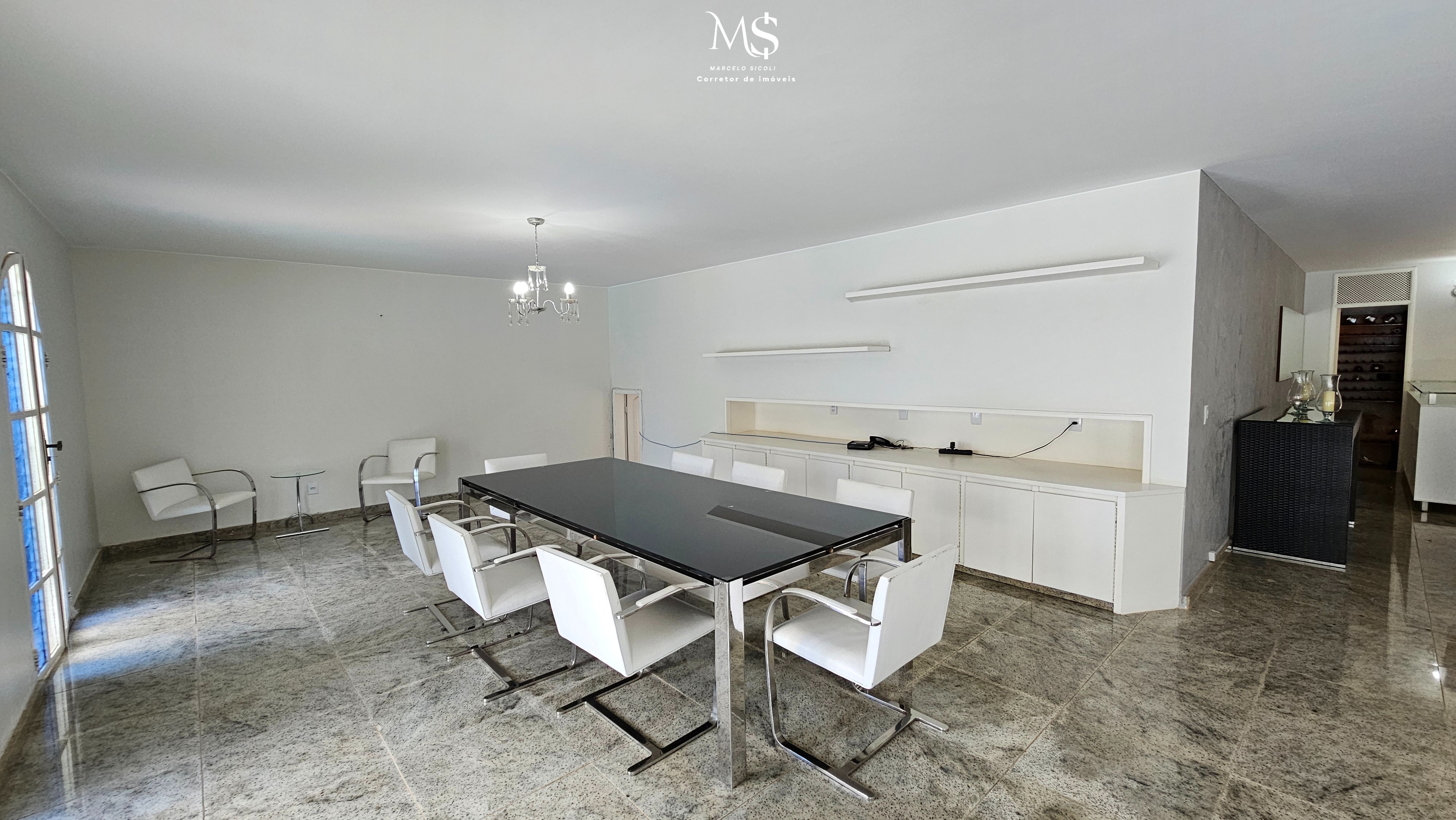 Imagem Casa com 1 Quarto à Venda, 683 m² em Setor de Habitações Individuais Sul - Brasília