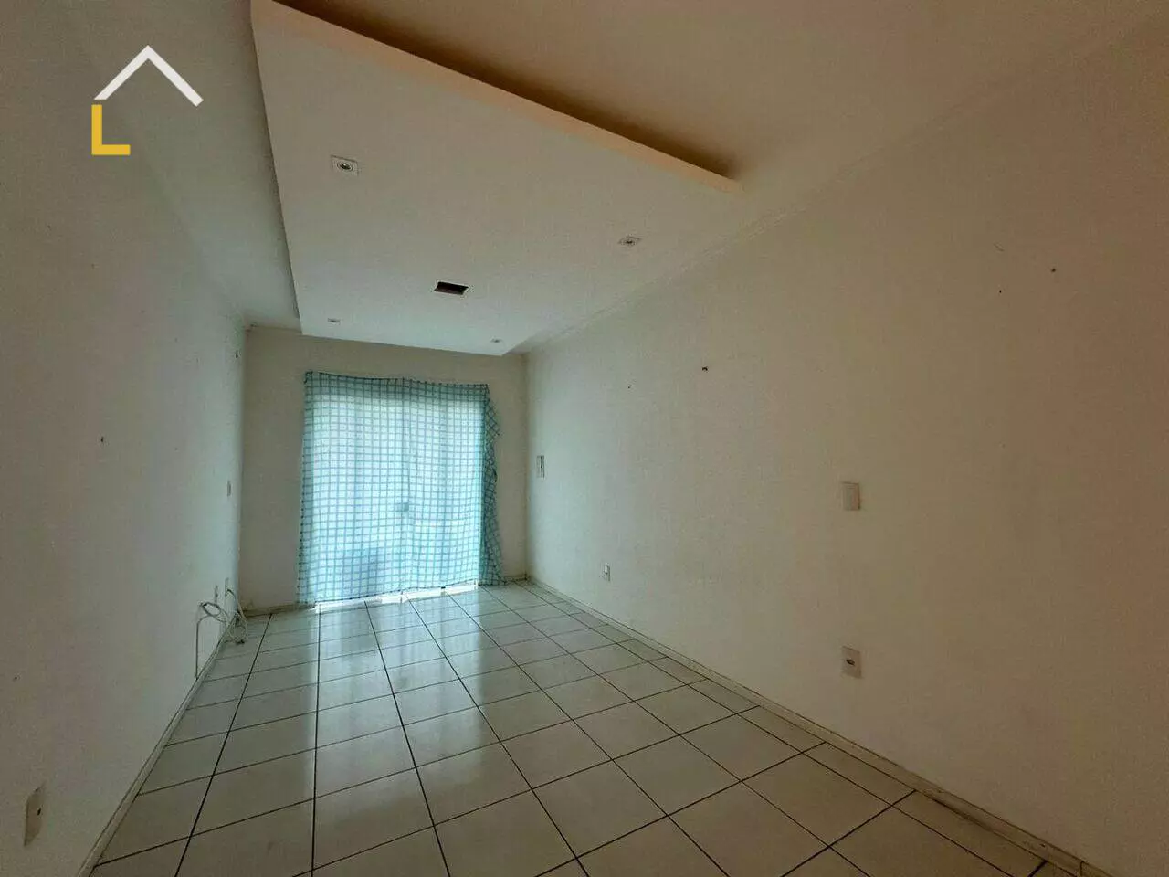 Imagem Casa com 3 Quartos à Venda, 120 m²em Floresta - Joinville Imagem Casa com 3 Quartos à Venda, 120 m²em Floresta - Joinville