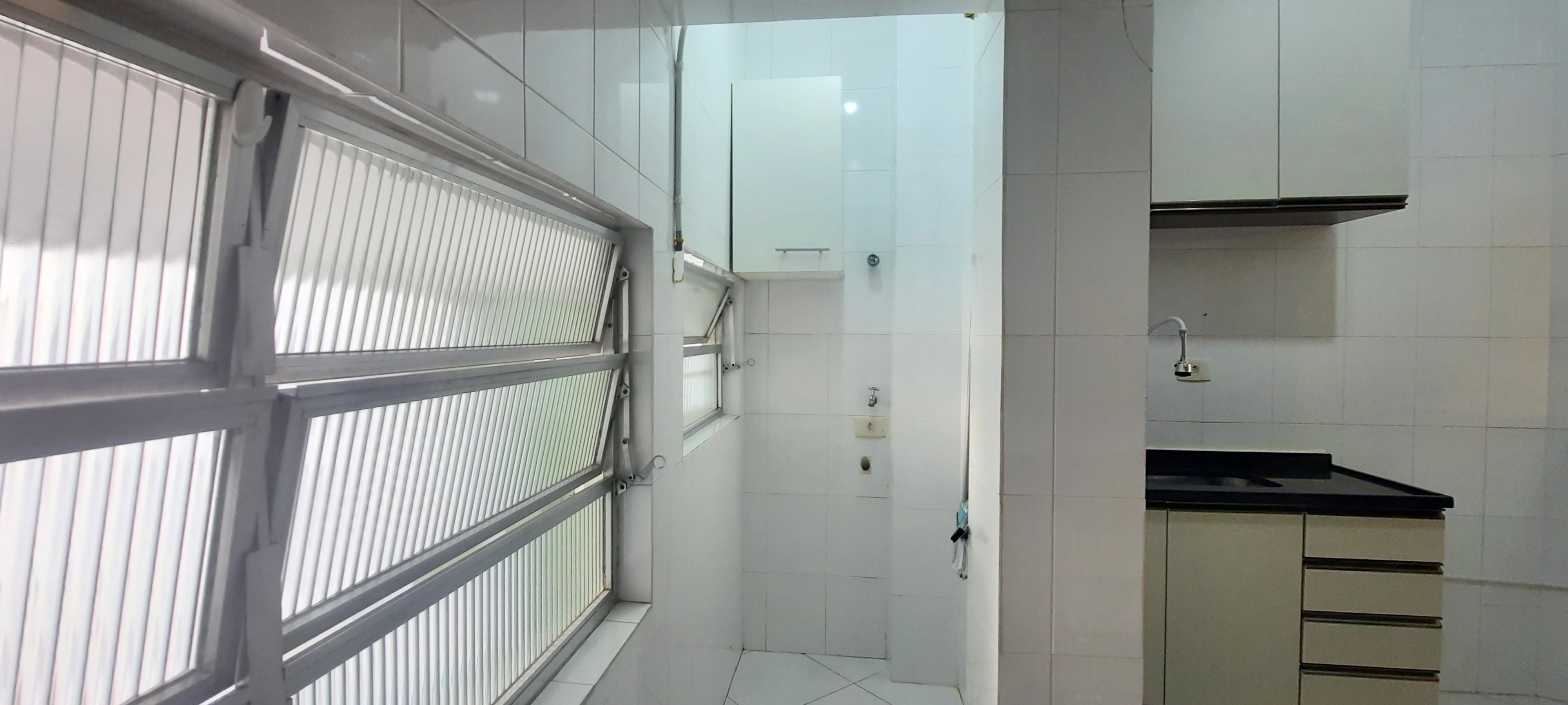 Imagem Apartamento com 1 Quarto para Alugar, 65 m²em Gonzaga - Santos