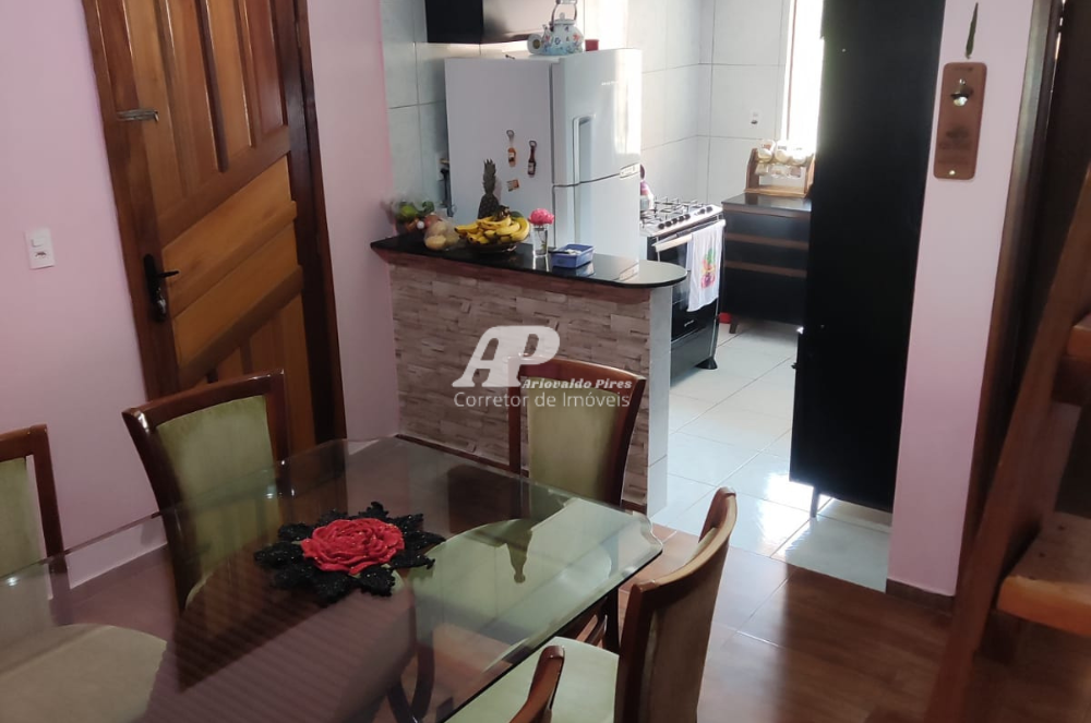 Imagem Casa com 6 Quartos à Venda, 250 m²em Cará-cará - Ponta Grossa Imagem Casa com 6 Quartos à Venda, 250 m²em Cará-cará - Ponta Grossa