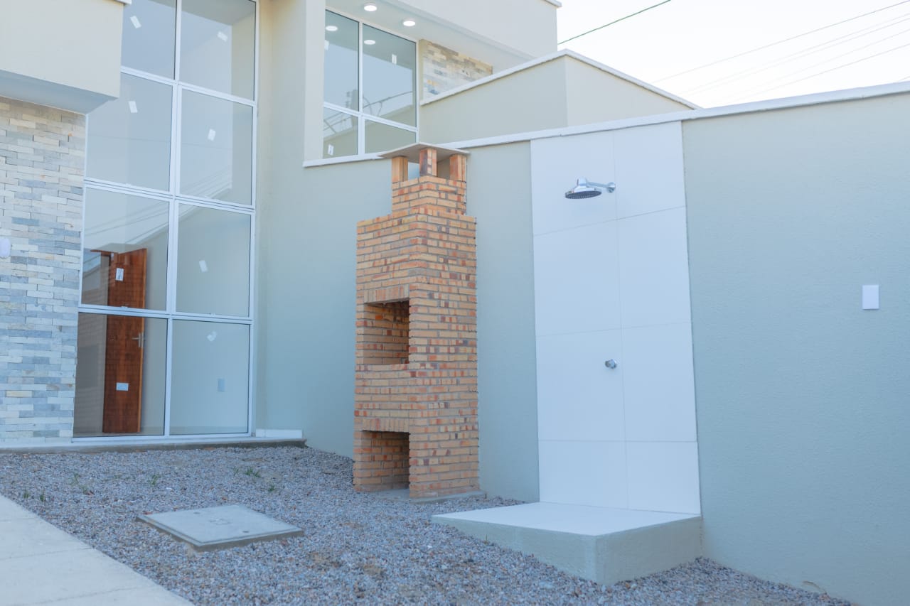 Imagem Casa com 3 Quartos à Venda, 92 m²em Luzardo Viana - Maracanaú Imagem Casa com 3 Quartos à Venda, 92 m²em Luzardo Viana - Maracanaú