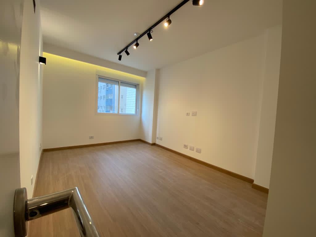 Imagem Apartamento com 3 Quartos à Venda ou Locação, 127 m²em Gonzaga - Santos