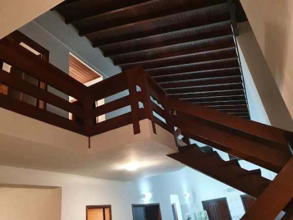 Sobrado à Venda, 199 m² em Massaguaçu - Caraguatatuba