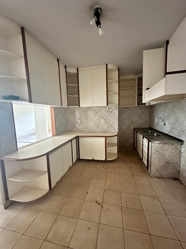Imagem Sobrado com 4 Quartos à Venda, 319 m²em Vila Jardim São Judas Tadeu - Goiânia Imagem Sobrado com 4 Quartos à Venda, 319 m²em Vila Jardim São Judas Tadeu - Goiânia