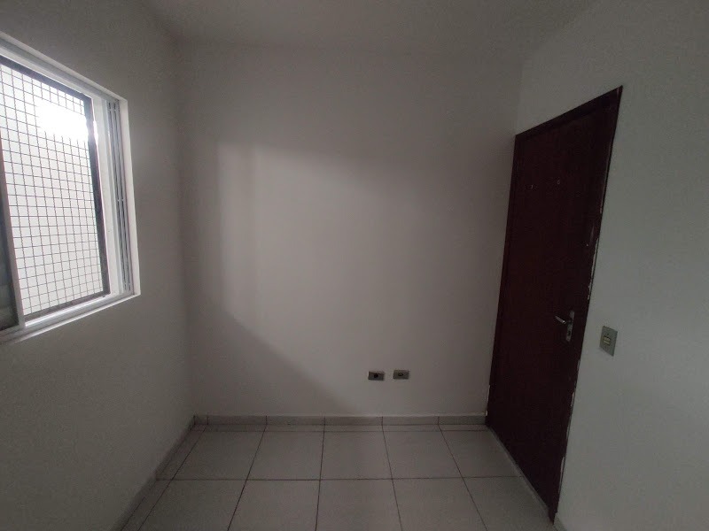 Imagem Casa com 2 Quartos para Alugar, 60 m²em Jardim Mangalot - São Paulo