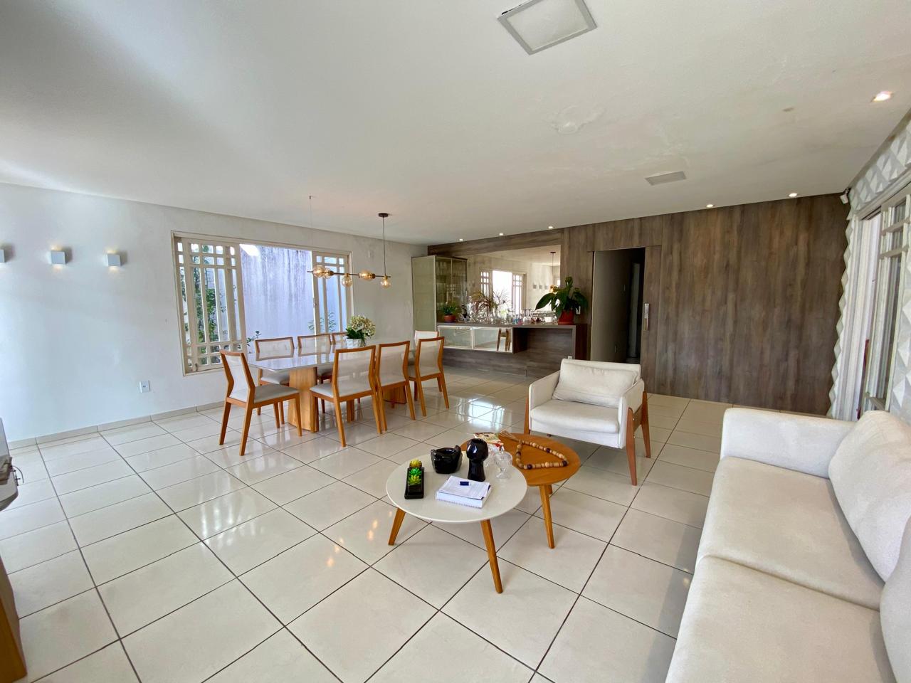Imagem Casa com 4 Quartos à Venda, 260 m² em Pitanguinha - Maceió Imagem Casa com 4 Quartos à Venda, 260 m² em Pitanguinha - Maceió