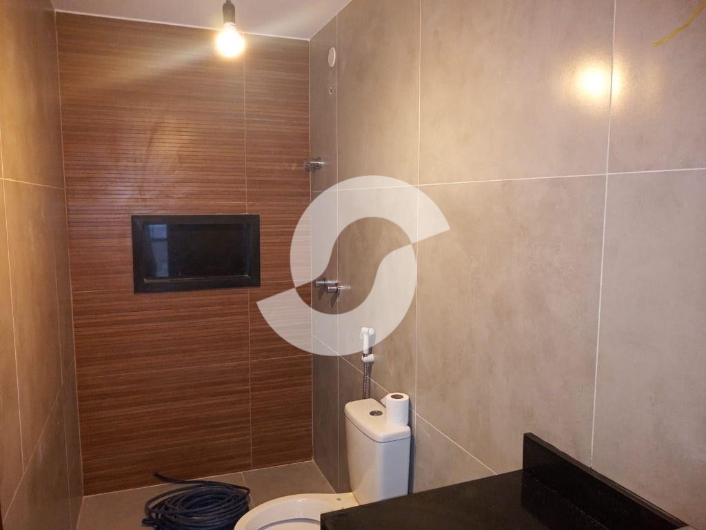 Imagem Casa com 4 Quartos à Venda, 209 m² em Itaipu - Niterói Imagem Casa com 4 Quartos à Venda, 209 m² em Itaipu - Niterói