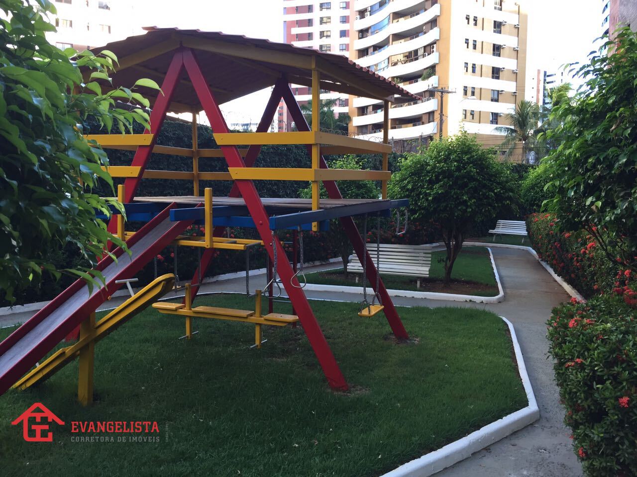 Imagem Cobertura com 4 Quartos à Venda, 416 m²em Pituba - Salvador Imagem Cobertura com 4 Quartos à Venda, 416 m²em Pituba - Salvador