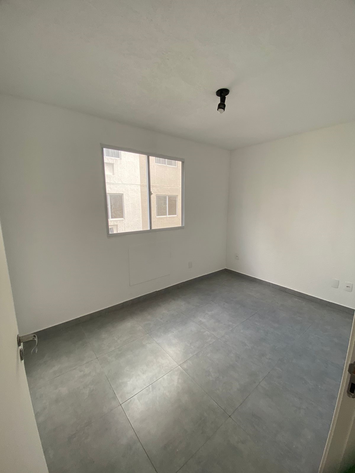 Imagem Apartamento com 2 Quartos à Venda, 45 m² em Bangu - Rio de Janeiro