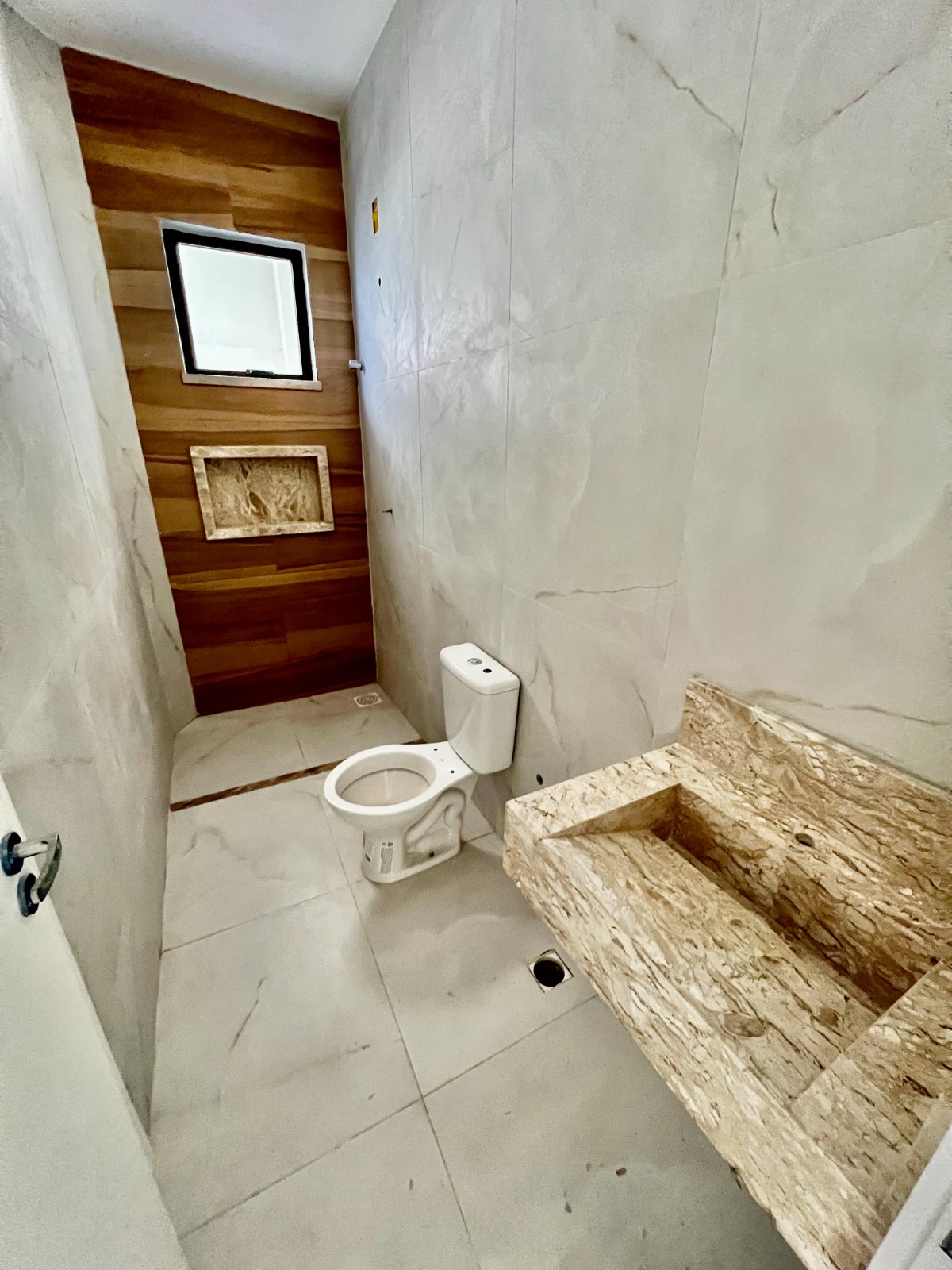 Imagem Casa com 3 Quartos à Venda, 120 m²em Amador - Eusébio Imagem Casa com 3 Quartos à Venda, 120 m²em Amador - Eusébio