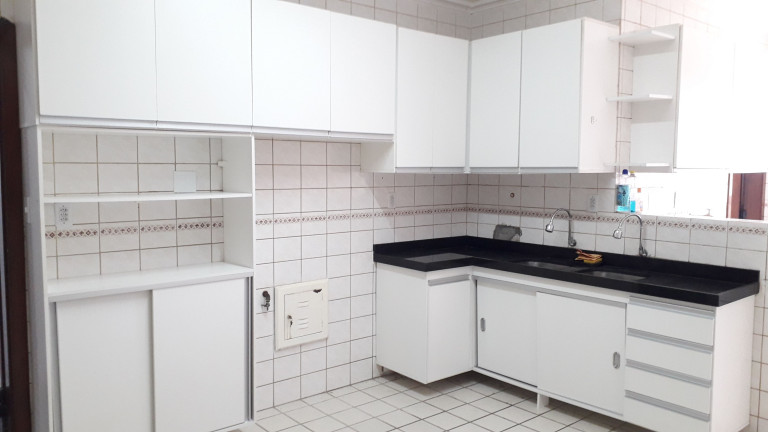 Imagem Apartamento com 4 Quartos para Alugar, 200 m² em Batista Campos - Belém Imagem Apartamento com 4 Quartos para Alugar, 200 m² em Batista Campos - Belém
