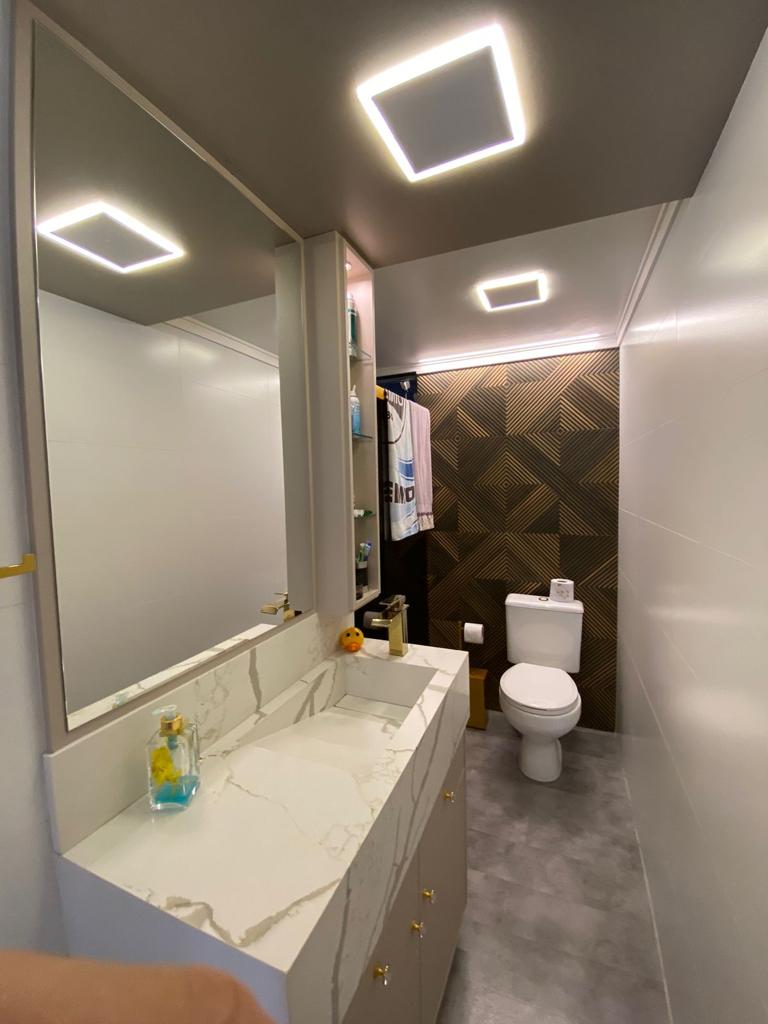 Imagem Apartamento com 3 Quartos à Venda, 100 m²em Centro - Balneário Camboriú Imagem Apartamento com 3 Quartos à Venda, 100 m²em Centro - Balneário Camboriú