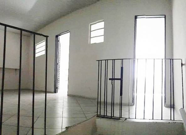 Imagem Casa com 6 Quartos à Venda, 220 m² em Curió-Utinga - Belém Imagem Casa com 6 Quartos à Venda, 220 m² em Curió-Utinga - Belém
