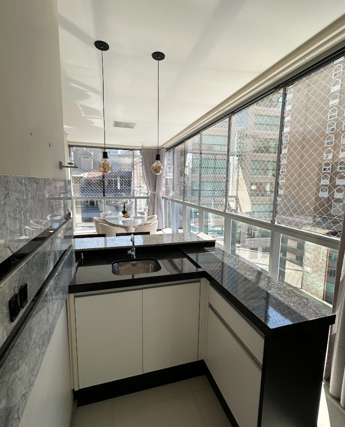 Imagem Apartamento com 4 Quartos à Venda, 237 m²em Meia Praia - Itapema Imagem Apartamento com 4 Quartos à Venda, 237 m²em Meia Praia - Itapema