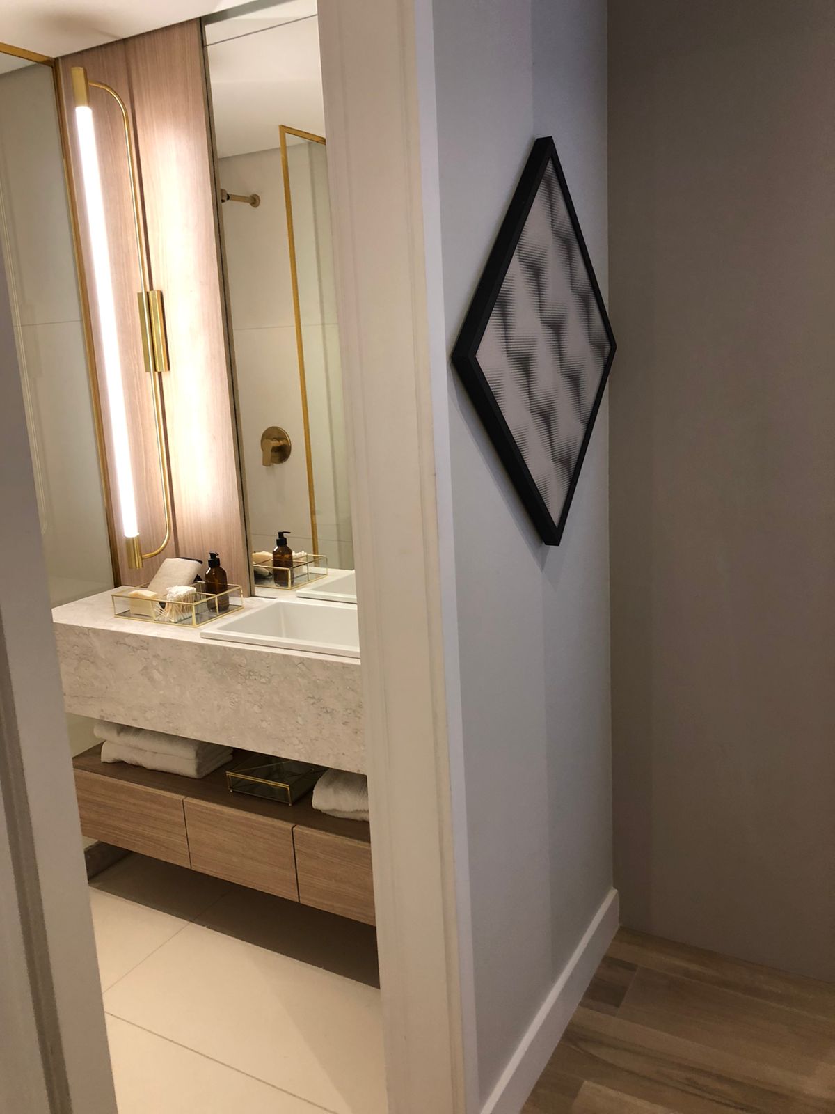 Imagem Apartamento com 3 Quartos à Venda, 95 m²em Centro - Niterói
