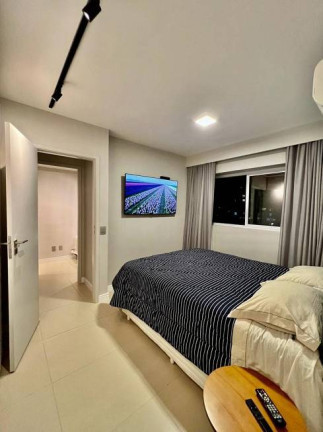 Imagem Apartamento com 2 Quartos à Venda,  em Vila Gertrudes - São Paulo