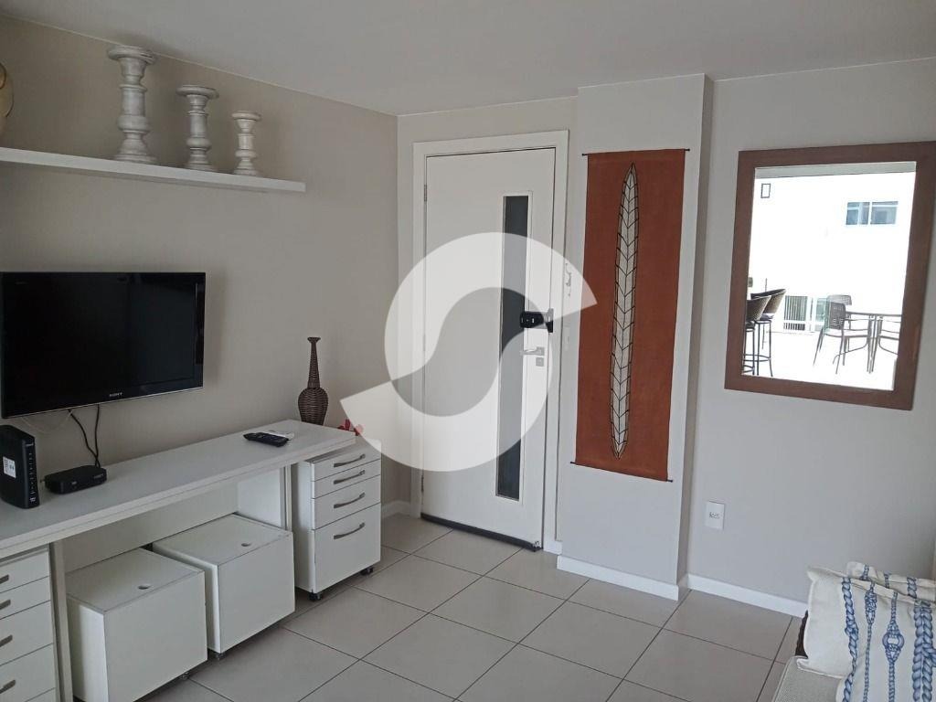 Imagem Cobertura com 1 Quarto à Venda ou Temporada, 85 m² em Itacoatiara - Niterói Imagem Cobertura com 1 Quarto à Venda ou Temporada, 85 m² em Itacoatiara - Niterói