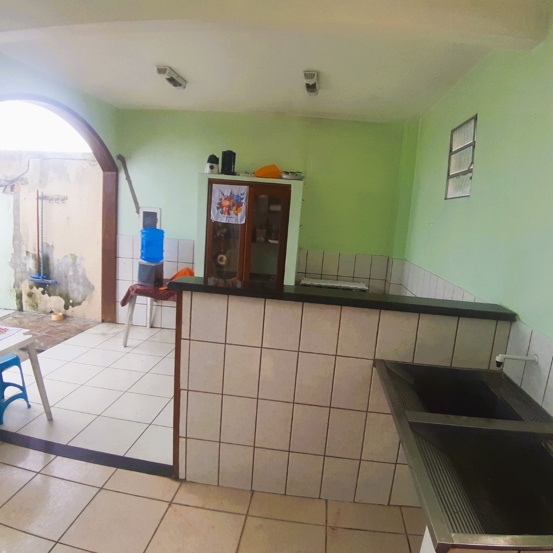 Imagem Casa com 4 Quartos à Venda, 254 m²em Novo Aleixo - Manaus Imagem Casa com 4 Quartos à Venda, 254 m²em Novo Aleixo - Manaus