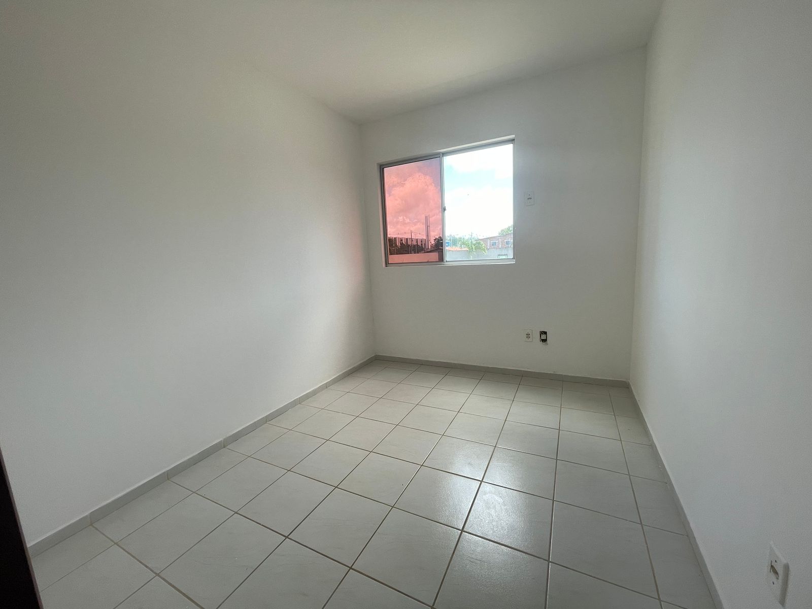 Imagem Apartamento com 2 Quartos à Venda, 55 m²em Pajuçara - Natal