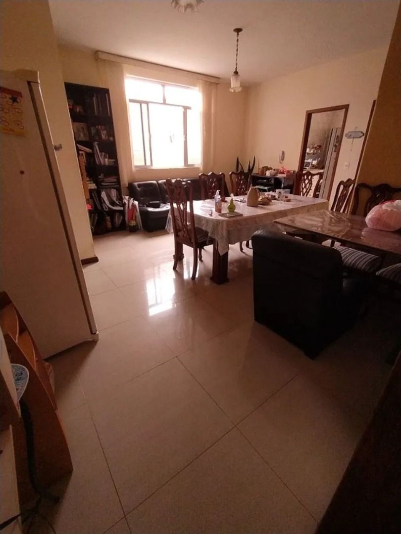 Imagem Casa com 3 Quartos à Venda, 200 m² em Aeroporto - Juiz de Fora