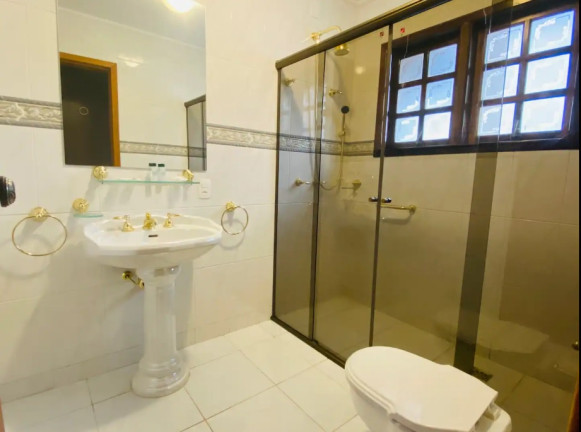 Imagem Casa com 3 Quartos à Venda, 1.000 m² em Capivari - Campos do Jordão Imagem Casa com 3 Quartos à Venda, 1.000 m² em Capivari - Campos do Jordão