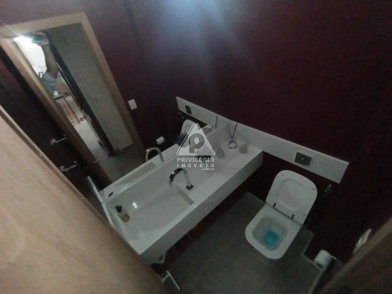 Imagem Apartamento com 3 Quartos à Venda, 195 m²em Copacabana - Rio de Janeiro