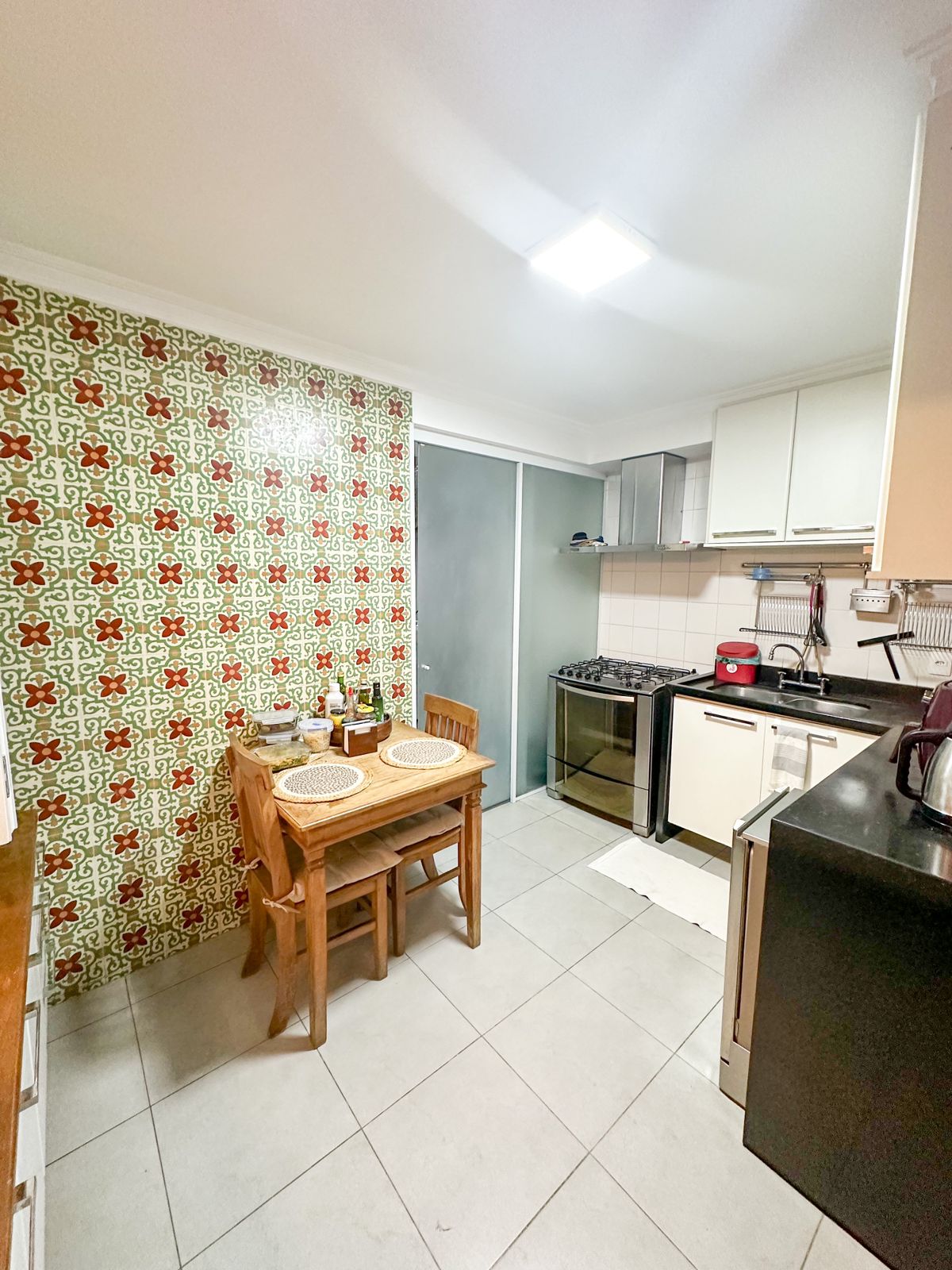 Imagem Apartamento com 2 Quartos à Venda, 130 m²em Itaim Bibi - São Paulo Imagem Apartamento com 2 Quartos à Venda, 130 m²em Itaim Bibi - São Paulo