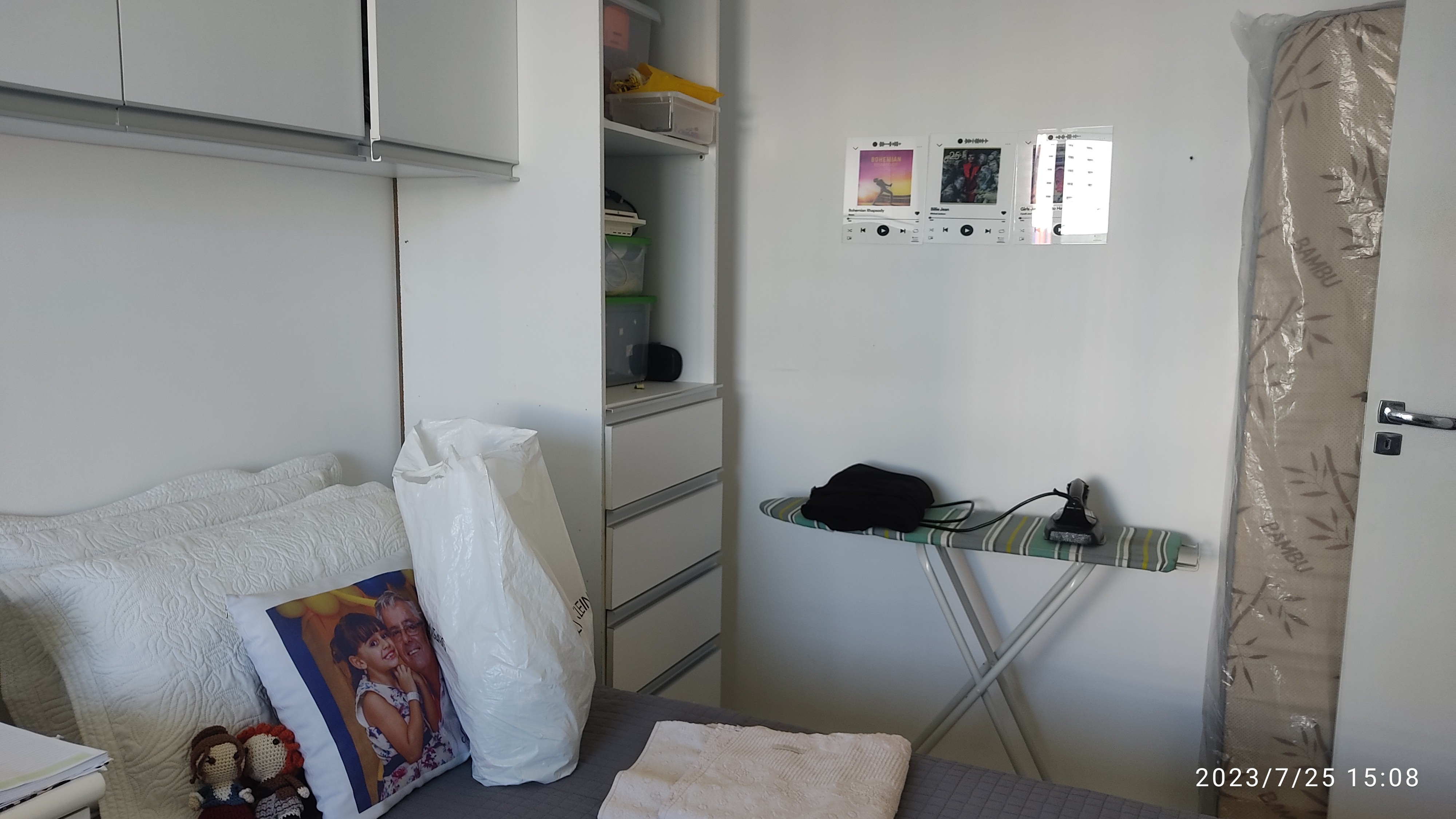 Imagem Apartamento com 3 Quartos à Venda, 111 m²em Meireles - Fortaleza