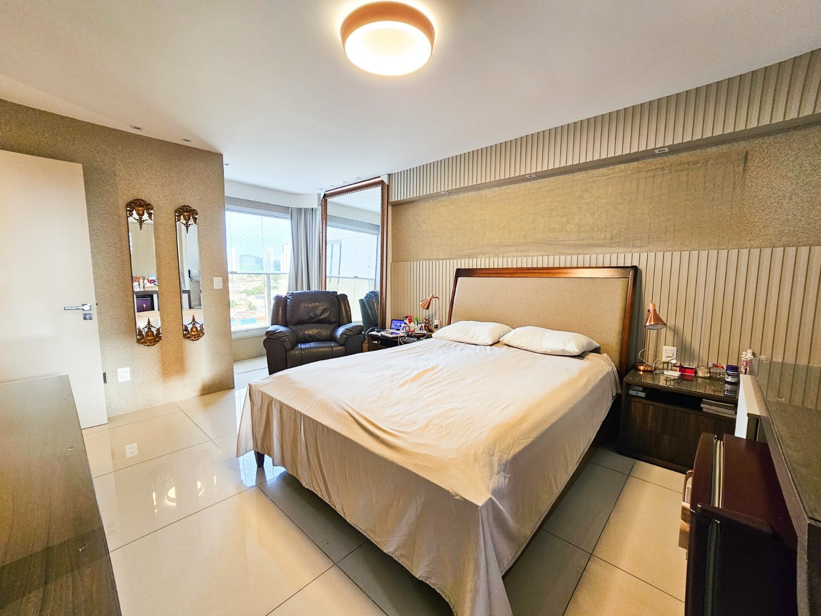 Imagem Apartamento com 3 Quartos à Venda, 217 m²em Tirol - Natal Imagem Apartamento com 3 Quartos à Venda, 217 m²em Tirol - Natal