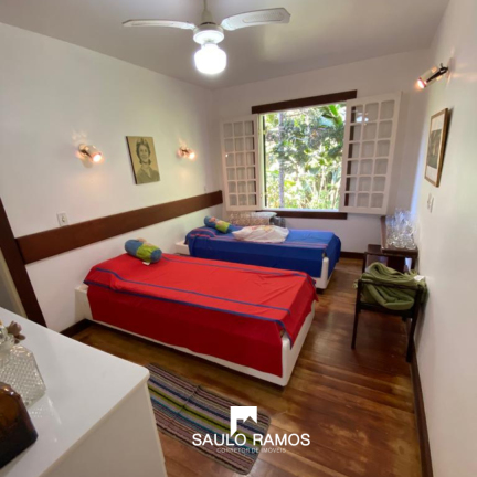 Imagem Casa de Condomínio com 4 Quartos à Venda, 400 m² em Roseiral - Petrópolis