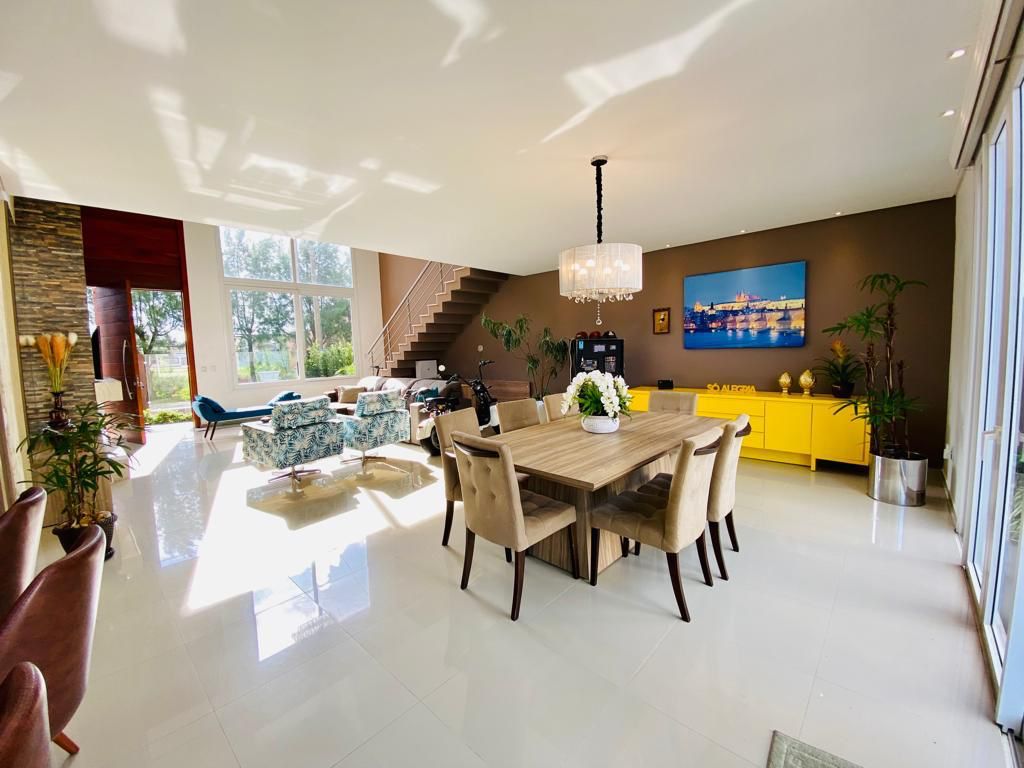 Imagem Sobrado com 3 Quartos à Venda, 360 m²em Atlântida Sul - Osório Imagem Sobrado com 3 Quartos à Venda, 360 m²em Atlântida Sul - Osório