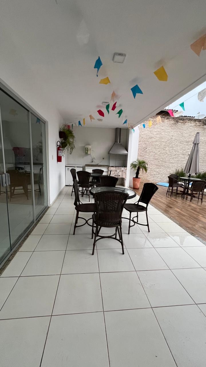 Imagem Apartamento com 1 Quarto para Alugar, 45 m²em Buraquinho - Lauro de Freitas