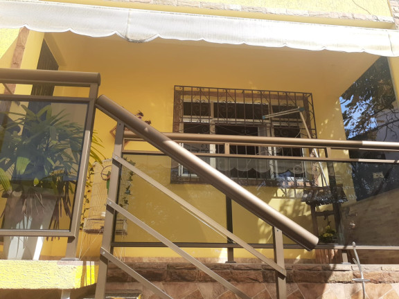 Imagem Casa com 4 Quartos à Venda, 150 m²em Trindade - São Gonçalo