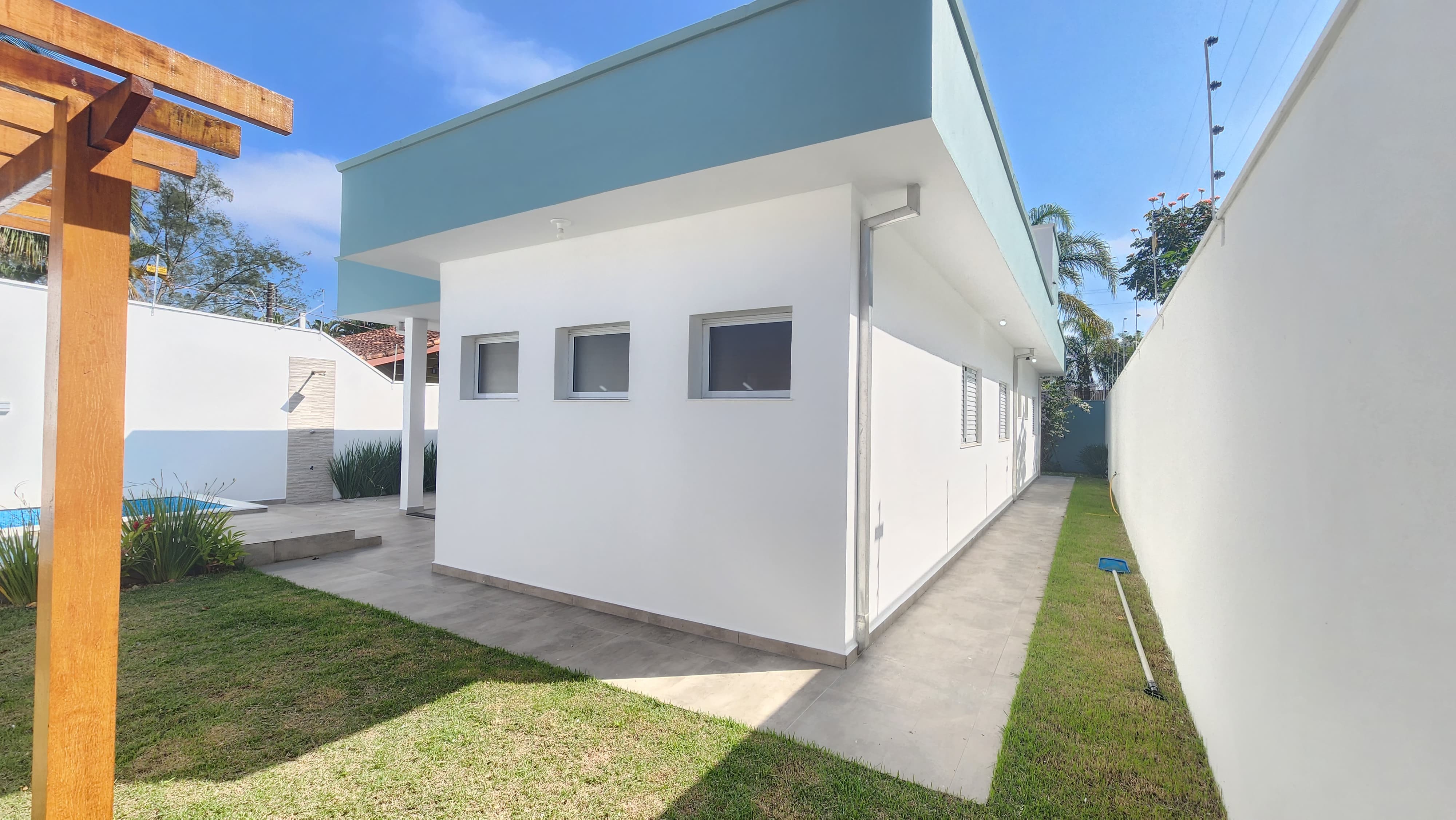 Imagem Casa com 3 Quartos à Venda, 119 m²em Balneário Santa Júlia - Itanhaém Imagem Casa com 3 Quartos à Venda, 119 m²em Balneário Santa Júlia - Itanhaém