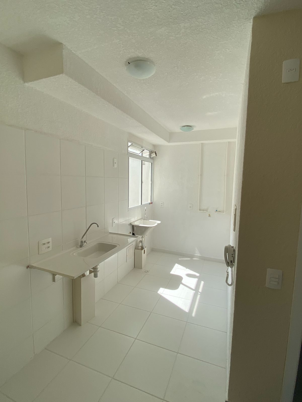Imagem Apartamento com 2 Quartos à Venda, 45 m² em Bangu - Rio de Janeiro