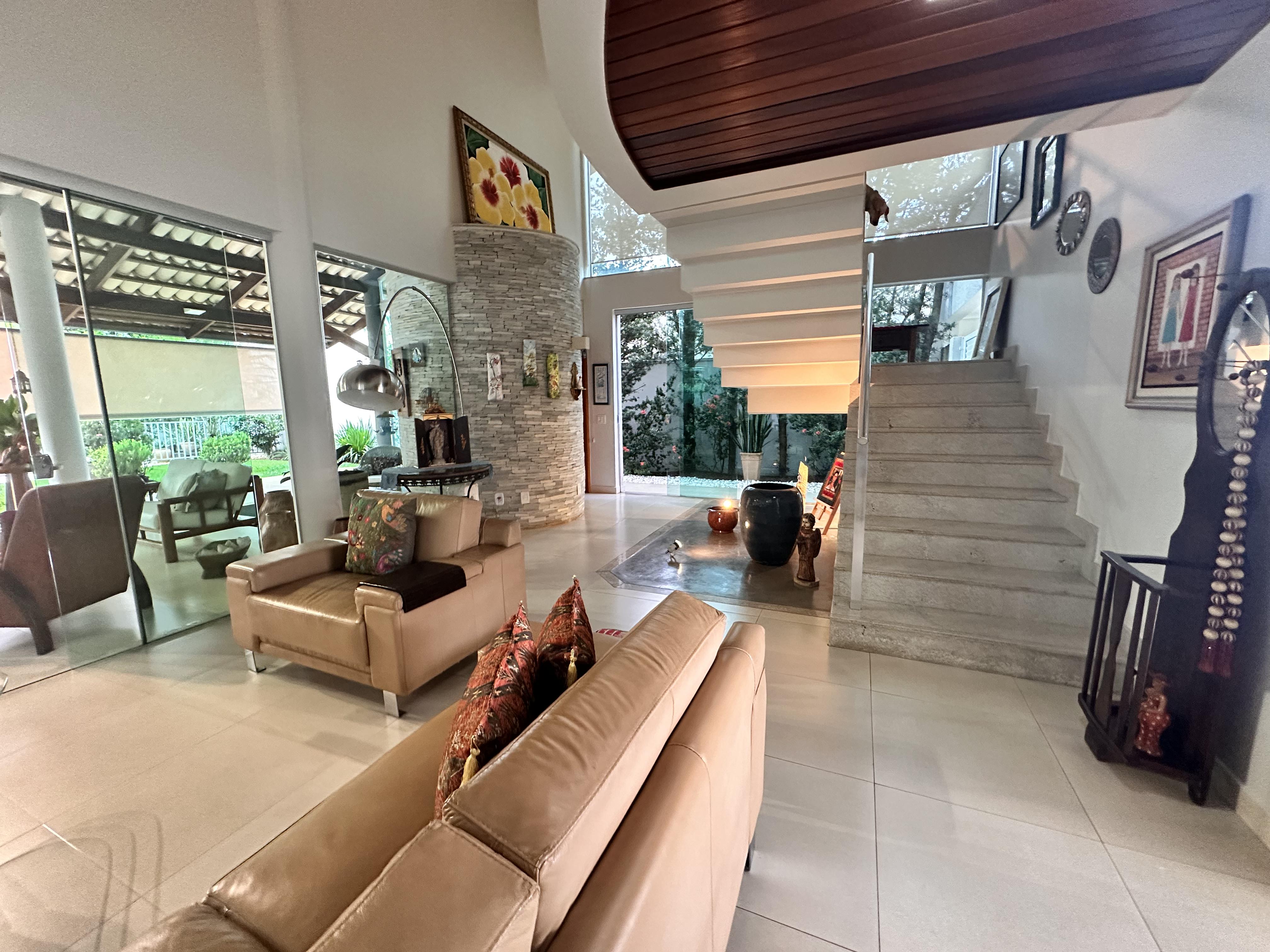 Imagem Casa de Condomínio com 4 Quartos à Venda, 345 m²em Jardins Milão - Goiânia