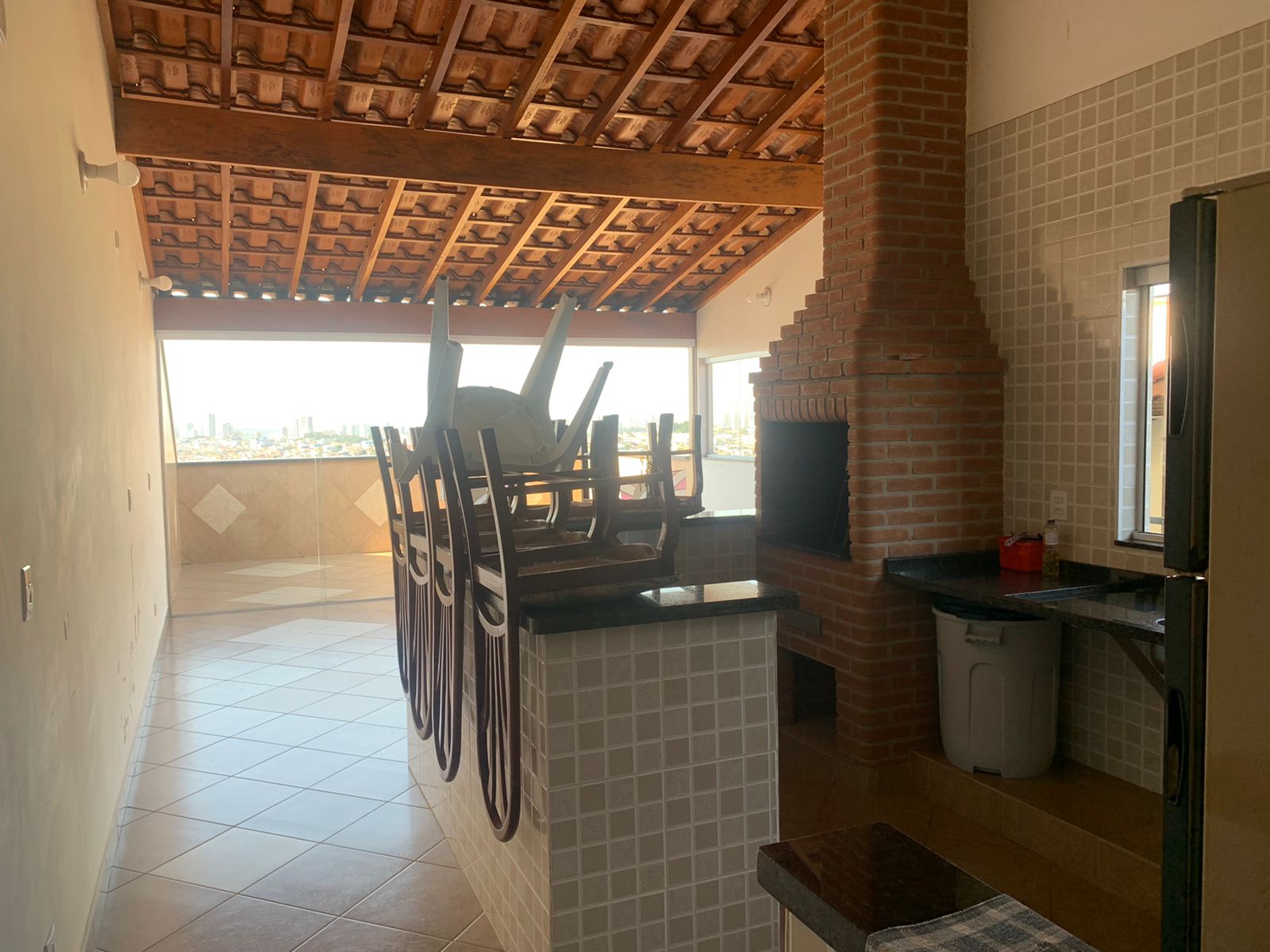 Imagem Sobrado com 3 Quartos à Venda, 243 m²em Santo Antônio - Osasco