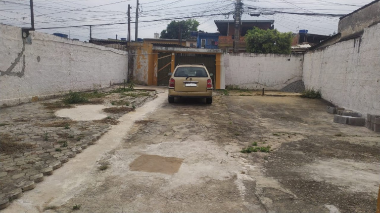 Imagem Casa com 3 Quartos à Venda, em Parque Industrial Cumbica - Guarulhos Imagem Casa com 3 Quartos à Venda, em Parque Industrial Cumbica - Guarulhos