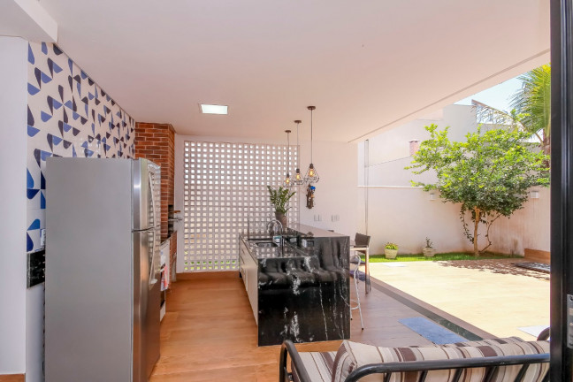 Imagem Casa de Condomínio com 4 Quartos à Venda, 320 m² em Residencial Goiânia Golfe Clube - Goiânia Imagem Casa de Condomínio com 4 Quartos à Venda, 320 m² em Residencial Goiânia Golfe Clube - Goiânia
