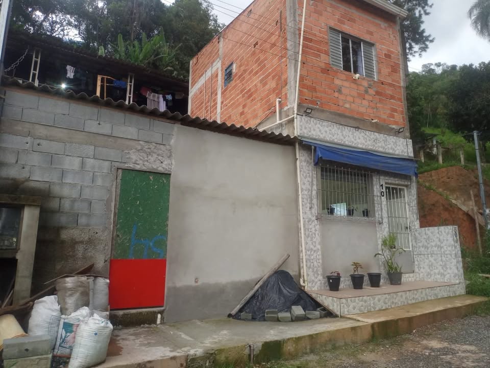 Imagem Casa com 2 Quartos à Venda, 100 m² em Jardim Jurupari (Fazendinha) - Santana de Parnaíba Imagem Casa com 2 Quartos à Venda, 100 m² em Jardim Jurupari (Fazendinha) - Santana de Parnaíba