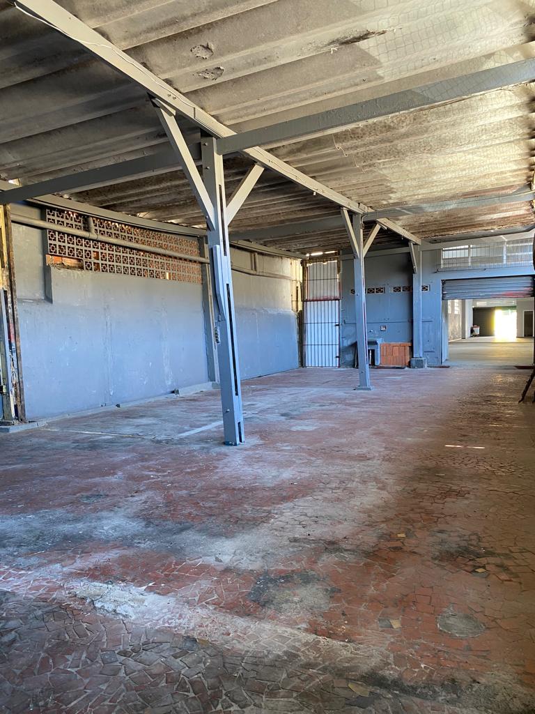 Imagem Loja para Alugar, 570 m²em Vila Mathias - Santos