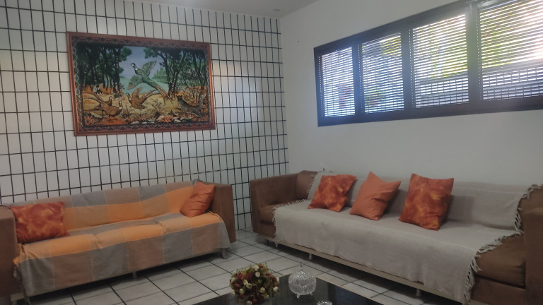 Imagem Sobrado com 7 Quartos à Venda,  em Dionísio Torres - Fortaleza 