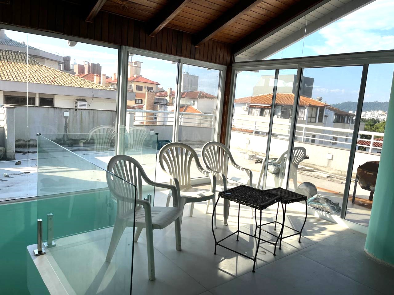 Imagem Cobertura com 2 Quartos à Venda, 153 m² em Jurerê Internacional - Florianópolis