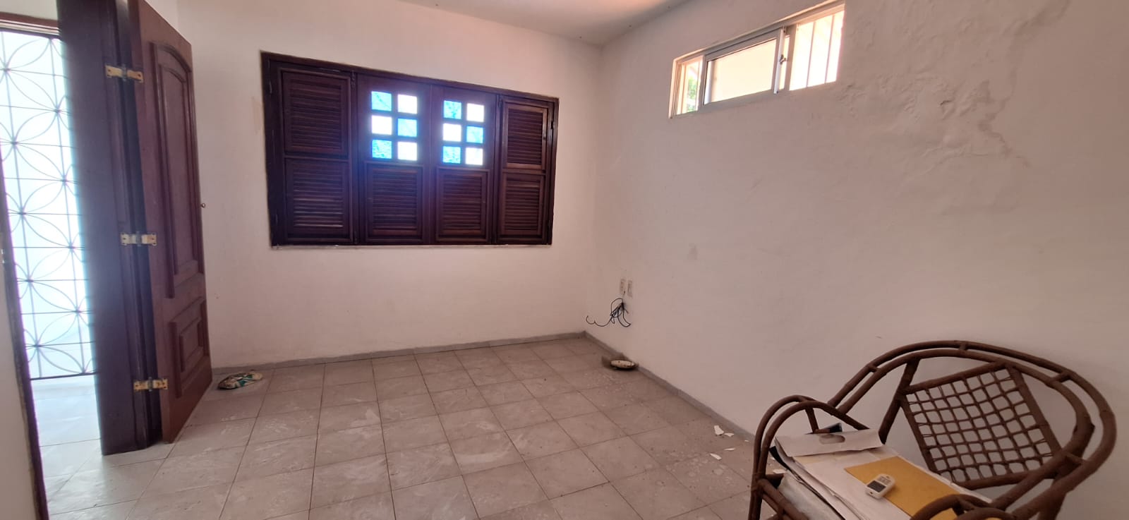 Imagem Casa com 3 Quartos à Venda, 320 m² em Varjota - Fortaleza