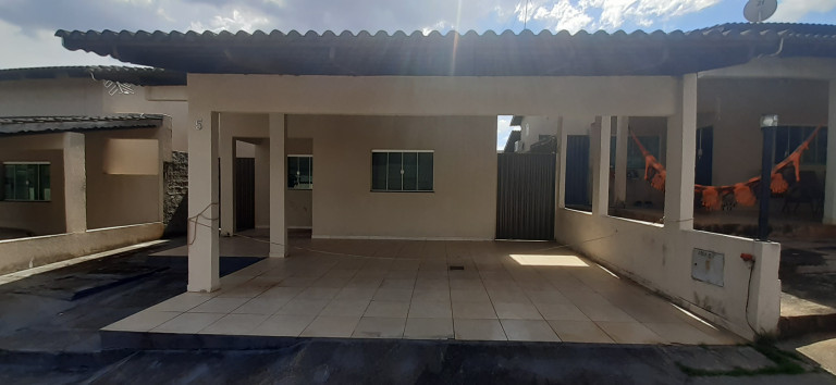 Imagem Casa de Condomínio com 3 Quartos à Venda, 123 m² em Setor Parque Tremendão - Goiânia Imagem Casa de Condomínio com 3 Quartos à Venda, 123 m² em Setor Parque Tremendão - Goiânia