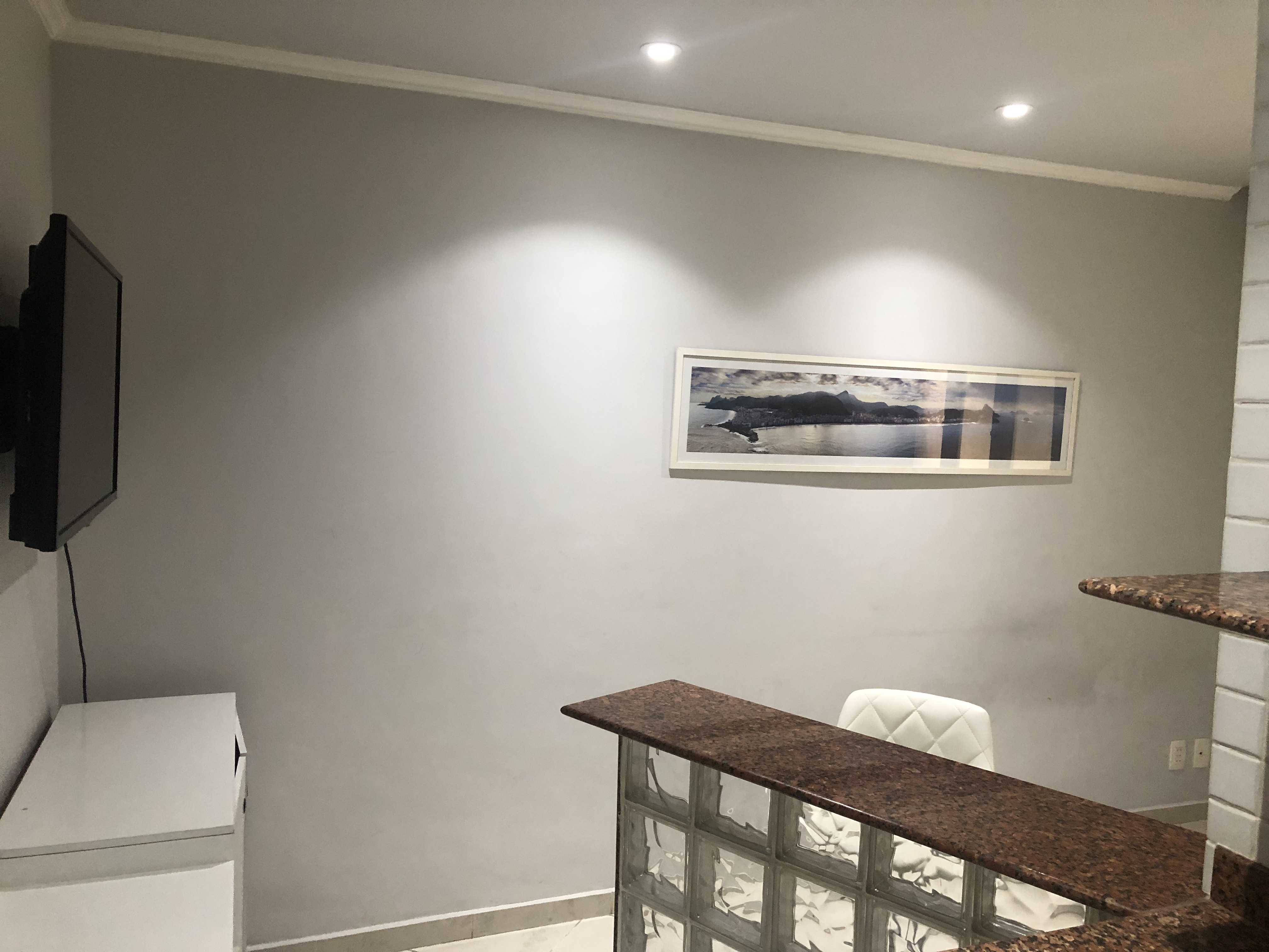 Imagem Apartamento com 1 Quarto à Venda, 35 m²em Copacabana - Rio de Janeiro Imagem Apartamento com 1 Quarto à Venda, 35 m²em Copacabana - Rio de Janeiro