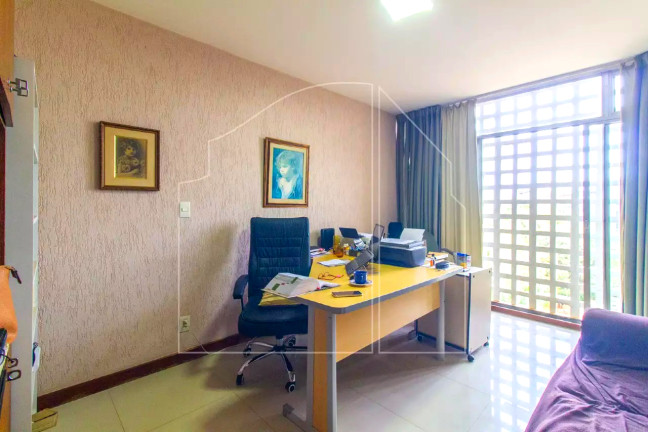 Imagem Apartamento com 3 Quartos à Venda, 157 m²em Asa Sul - Brasília