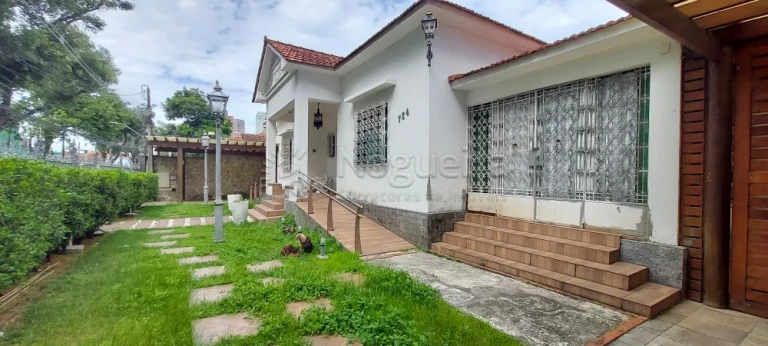 Imagem Casa com 4 Quartos à Venda, 805 m² em Boa Vista - Recife