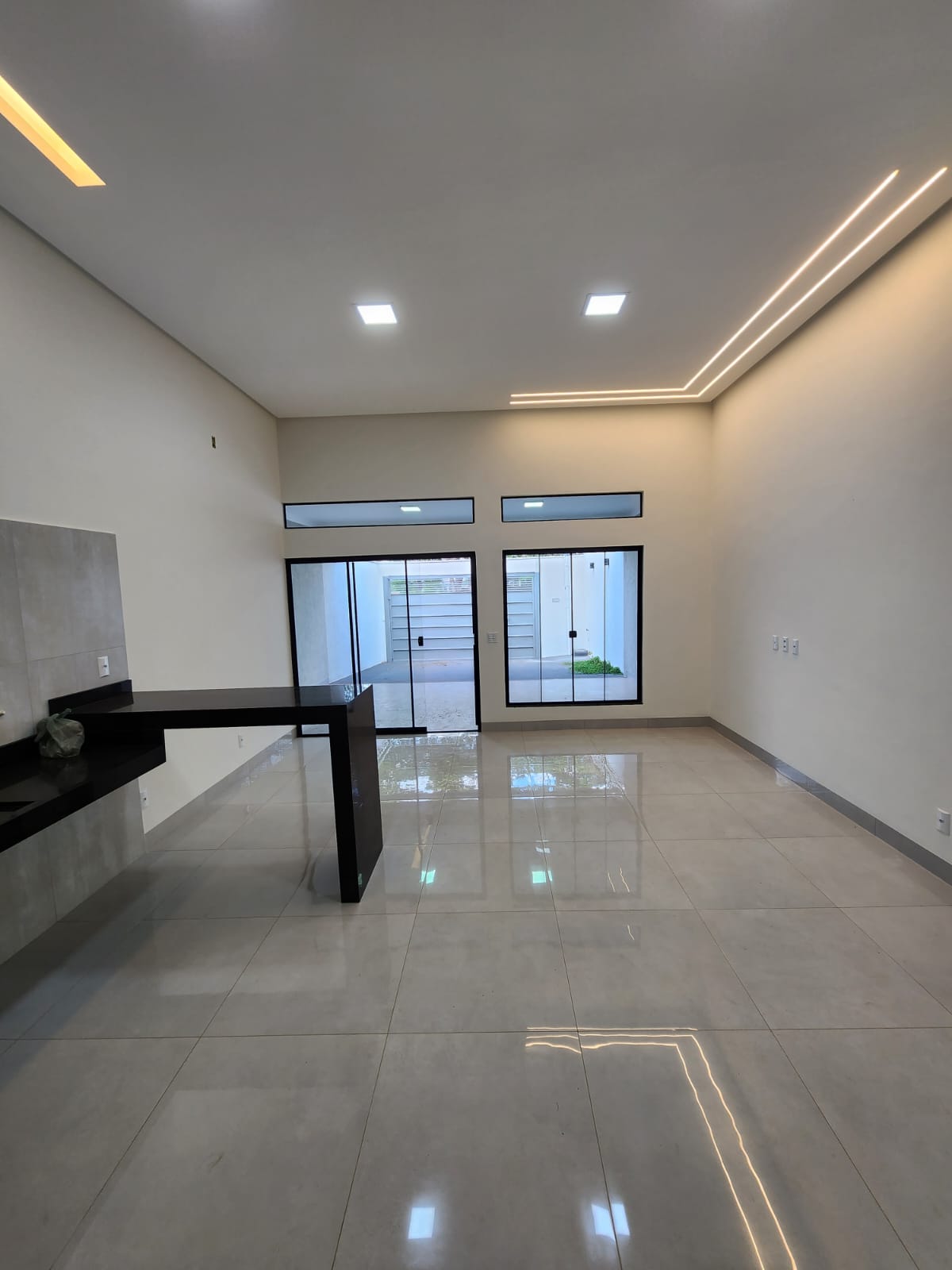 Imagem Casa com 3 Quartos à Venda, 134 m²em Jardim Presidente - Goiânia Imagem Casa com 3 Quartos à Venda, 134 m²em Jardim Presidente - Goiânia