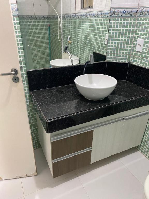 Imagem Casa com 4 Quartos à Venda ou Locação, 180 m²em Barra de Jangada - Jaboatão dos Guararapes Imagem Casa com 4 Quartos à Venda ou Locação, 180 m²em Barra de Jangada - Jaboatão dos Guararapes